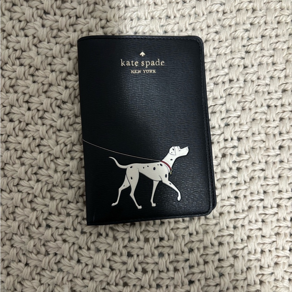 Kate Spade x Disney ♠️ 101 Dalmatians Passport Holder